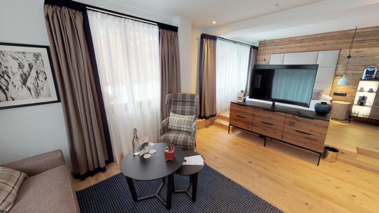 Walliserhof Grand-Hotel&Spa Relais&Châteaux Saas Fee Exterior foto